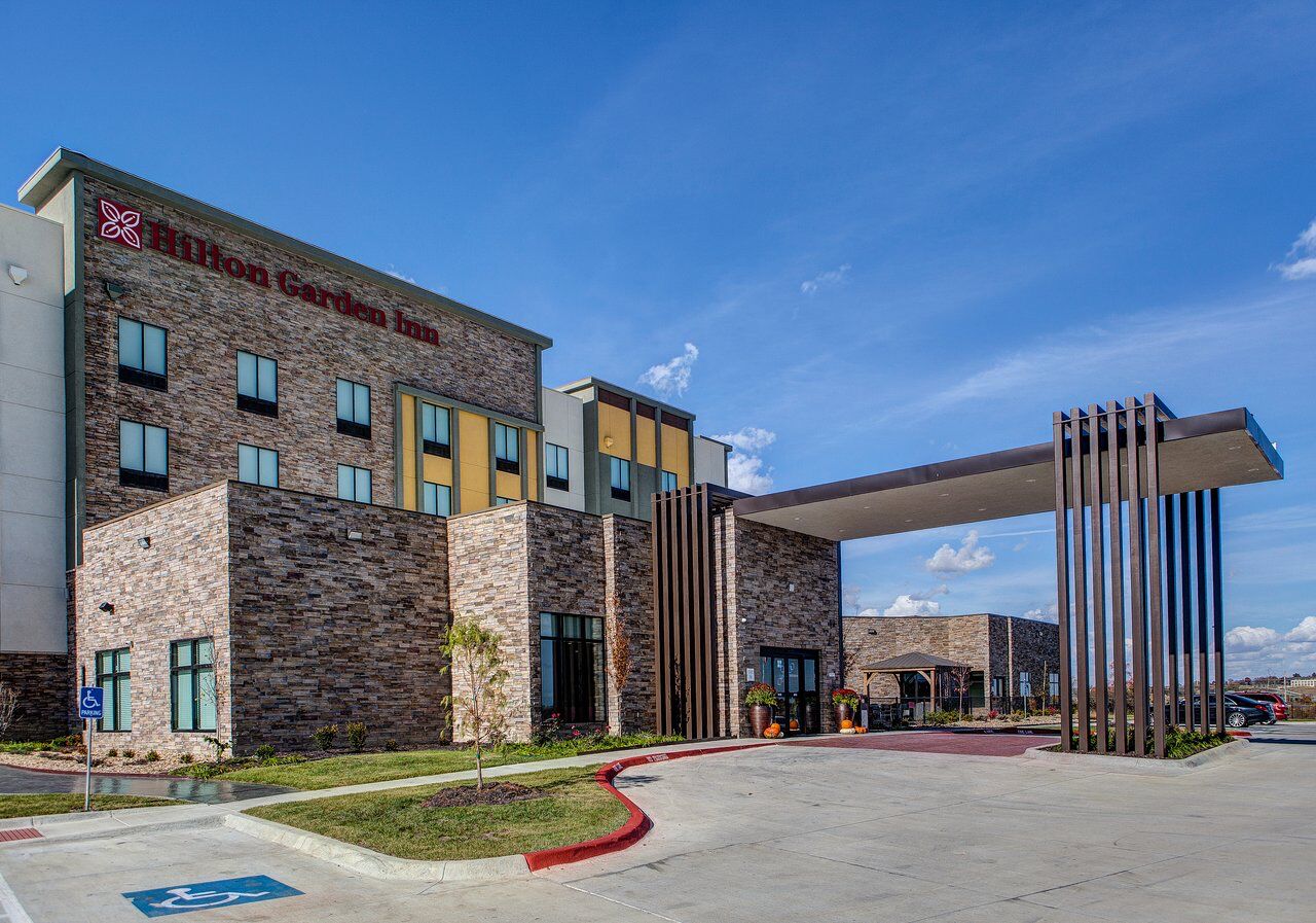 Picture of Hilton Garden Inn - Topeka
