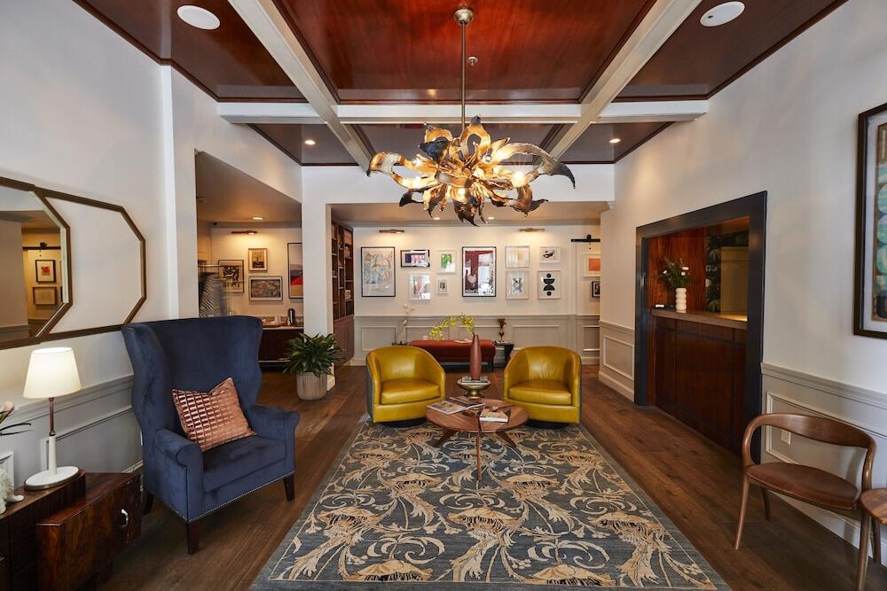 Picture of The Oliver Hotel