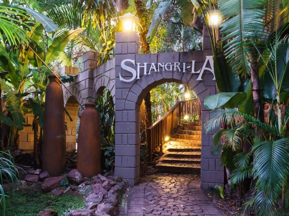 Picture of Shangri-La Country Hotel & Spa