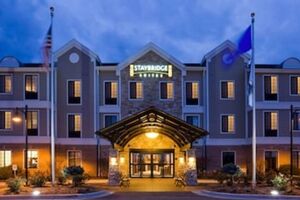 Picture of Staybridge Suites Milwaukee West-Oconomowoc