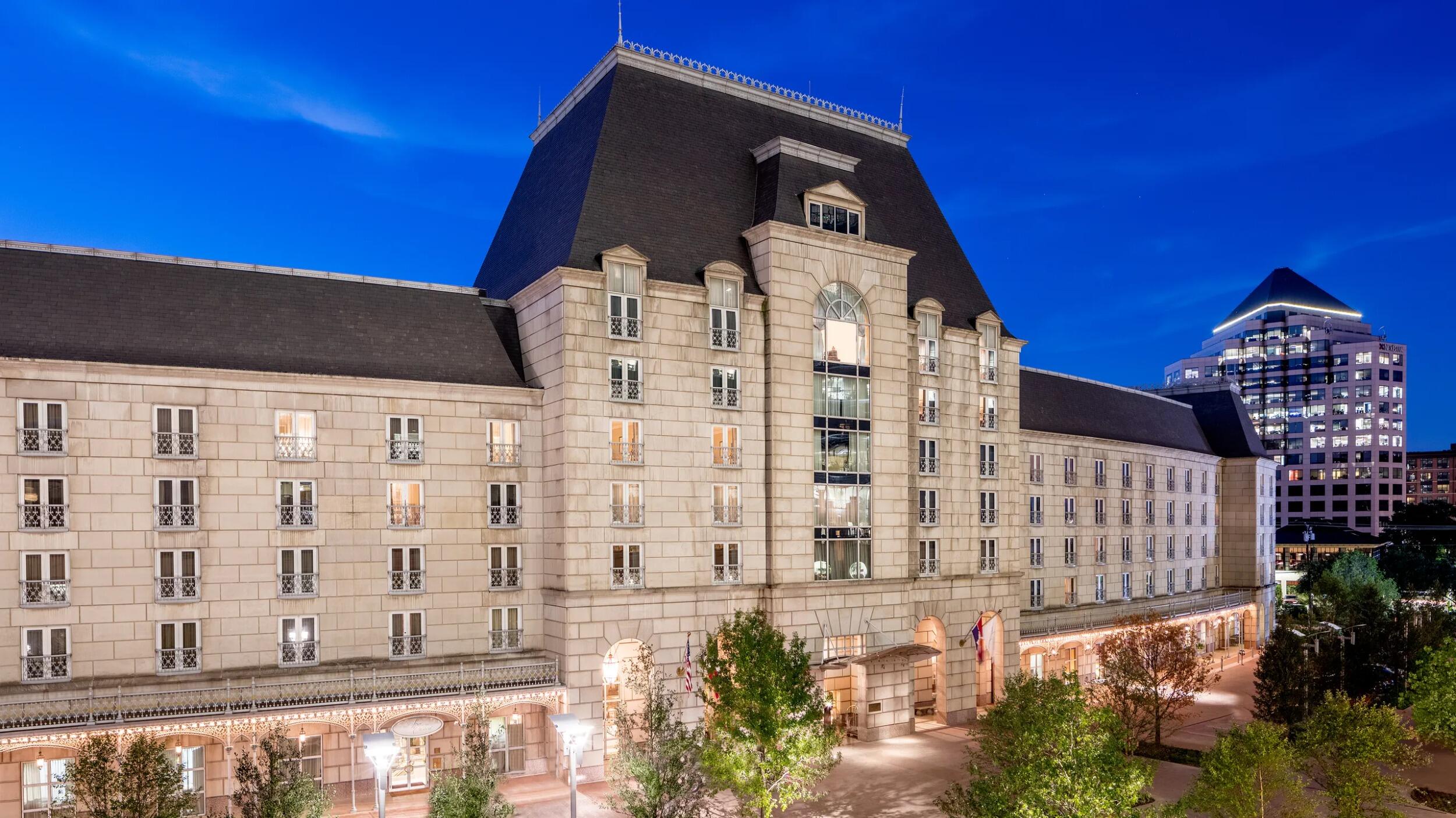 Picture of Hotel Crescent Court