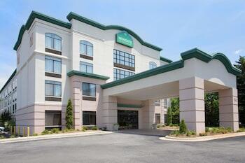 Picture of Wingate by Wyndham Raleigh South / Garner