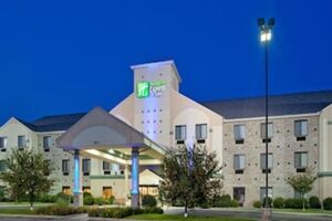 Picture of Holiday Inn Express & Suites Elkhart an IHG Hotel