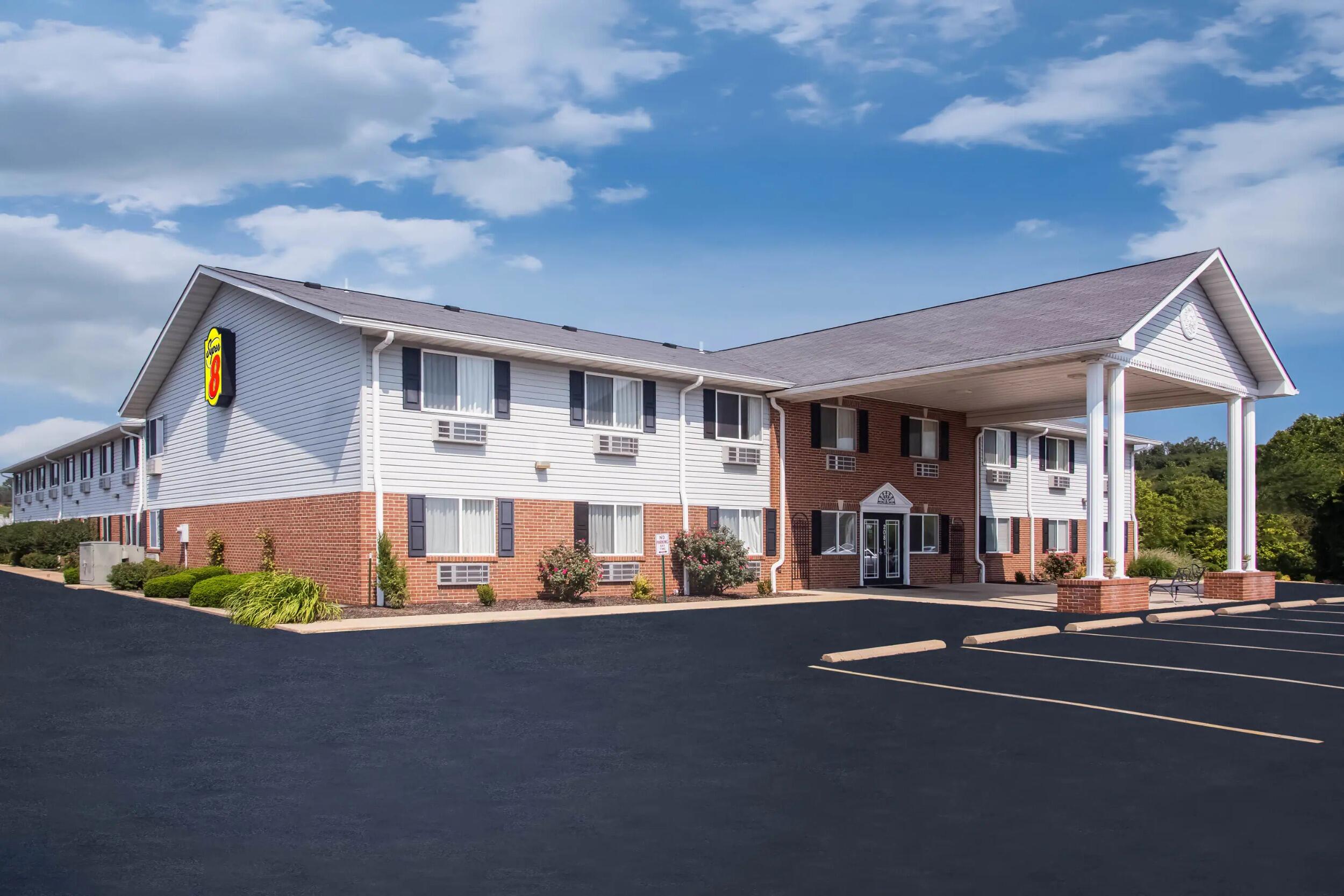 Picture of Super 8 by Wyndham Washington