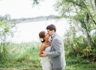 Since Michael Ann Beyer (25 and a tissue recovery specialist) and Carl Beyer (25 and a physician) both grew up in Florida, it was only natural that th