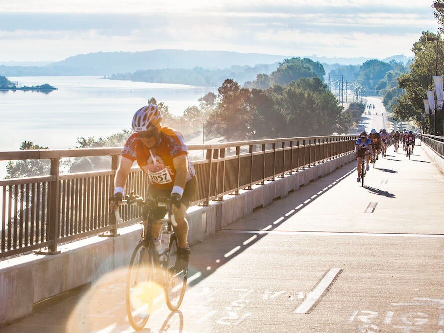 Picture of Big Dam Bridge