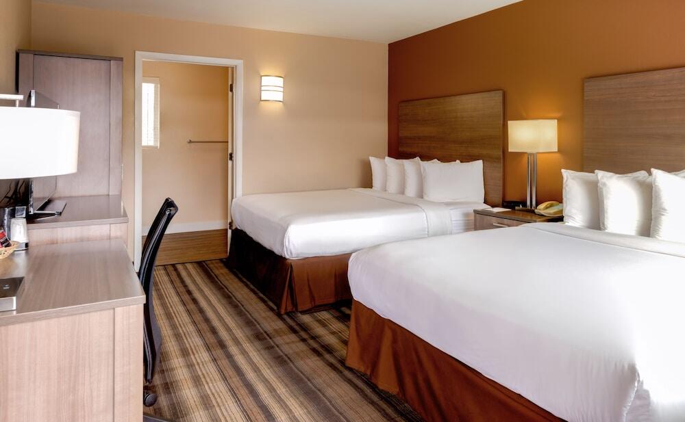 Picture of Boulder University Inn ($)