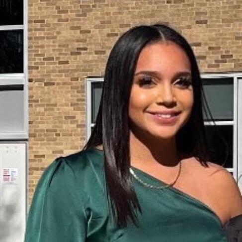 Maya Topps