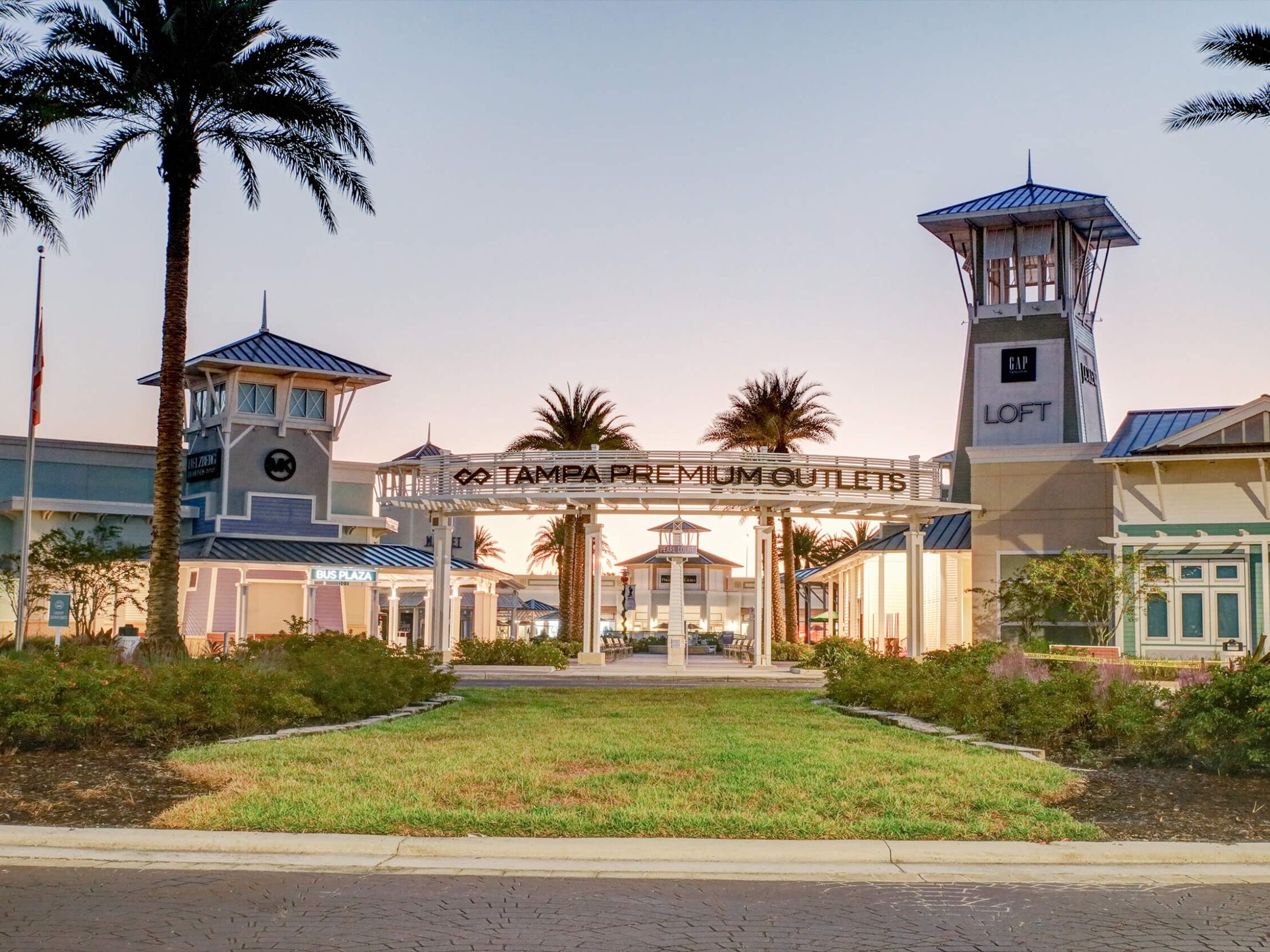 Picture of Tampa Premium Outlets