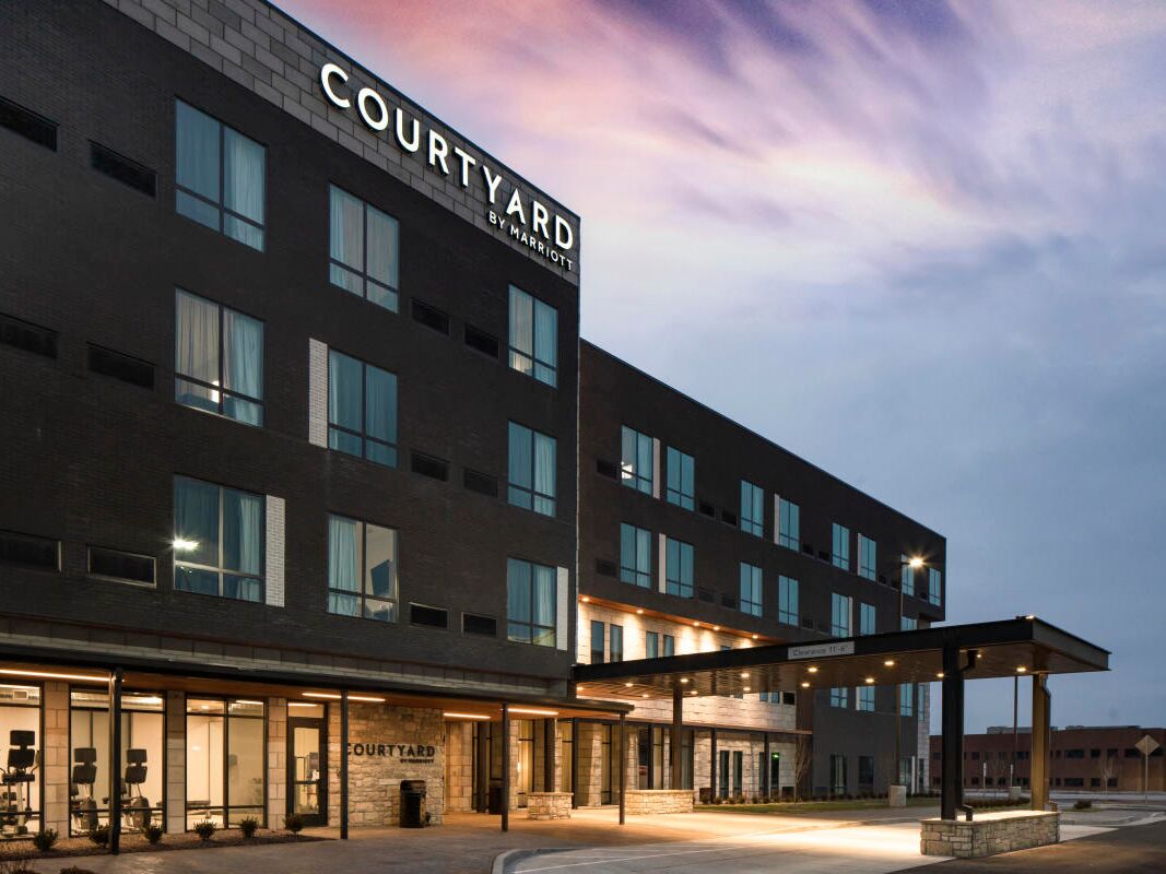 Picture of Courtyard Jefferson City