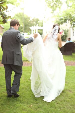 Timeless Lace and Tulle Wedding Dress