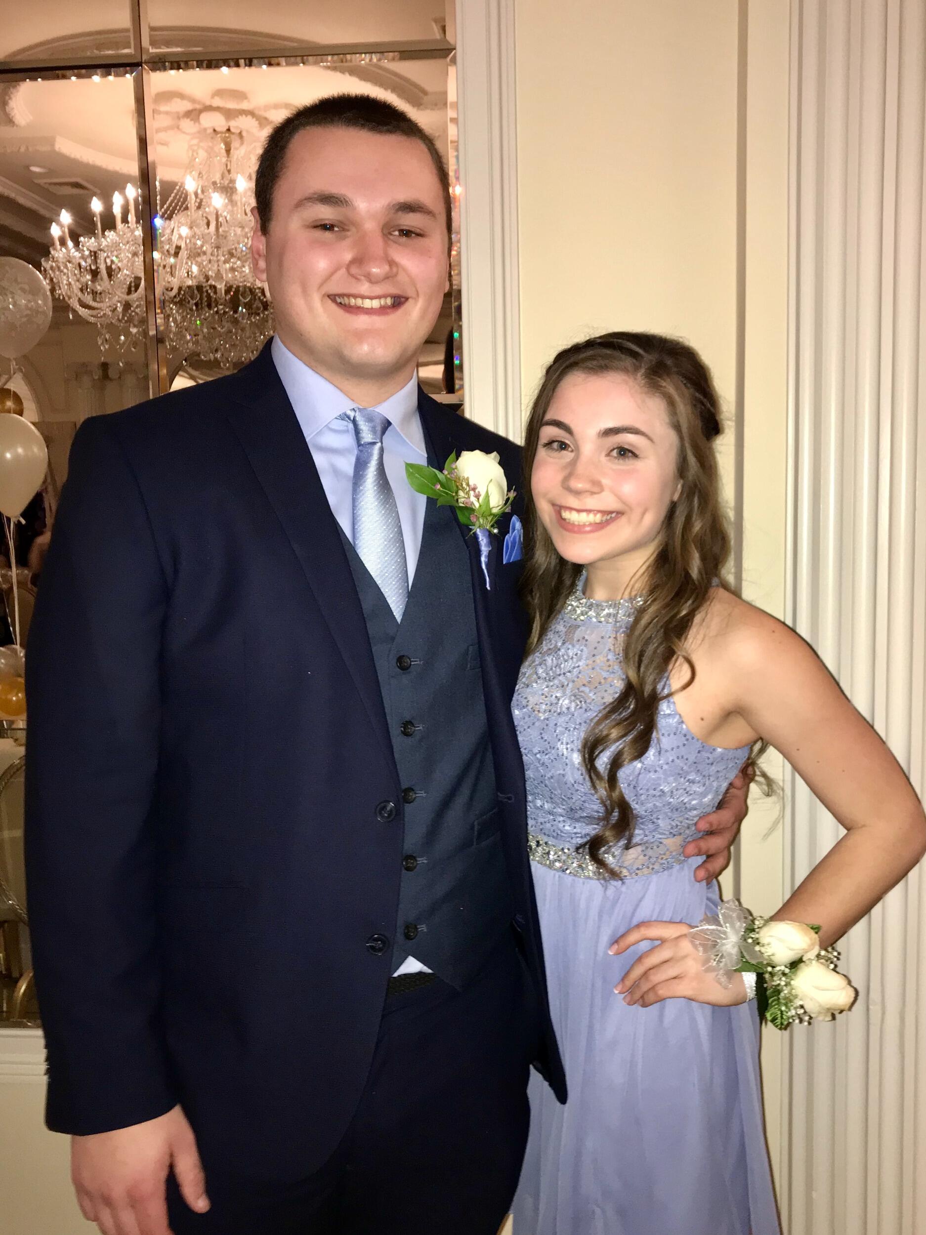 Junior Prom:
All dressed up with our favorite person by our side. A night full of dancing, laughs, and prom memories.