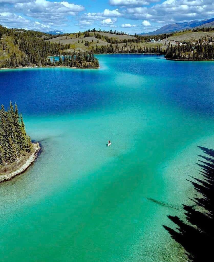 Picture of Emerald Lake,Yukon