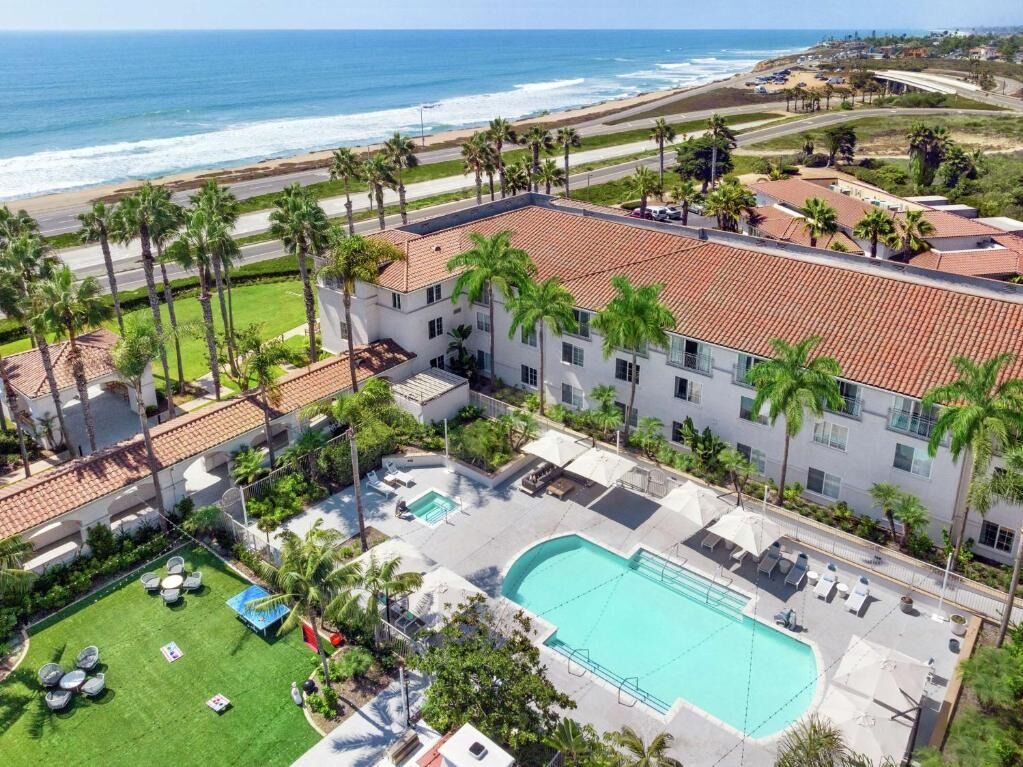Picture of Hilton Garden Inn Carlsbad Beach