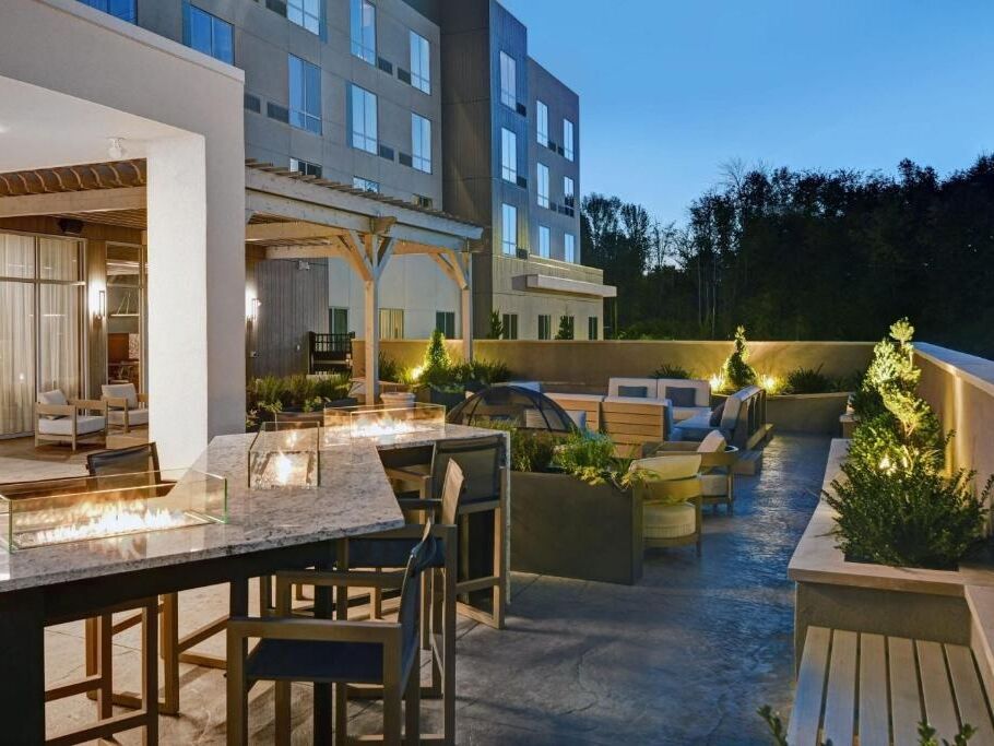 Picture of Courtyard Hamilton