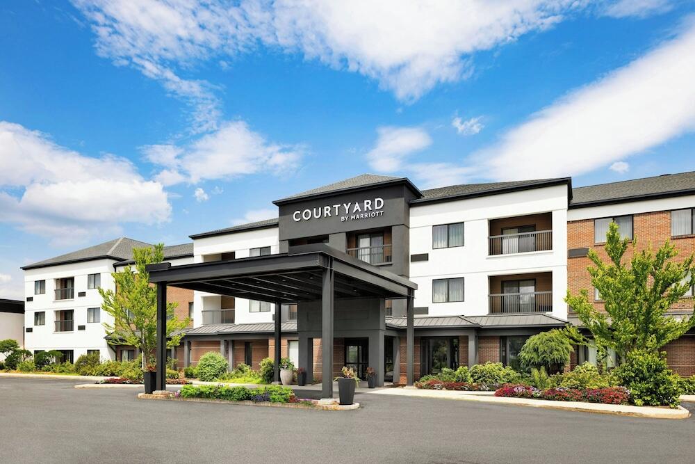 Picture of Courtyard by Marriott Concord