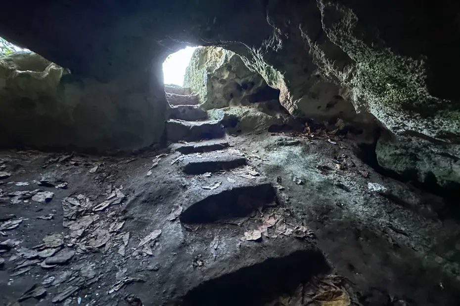 Picture of Cave Beach