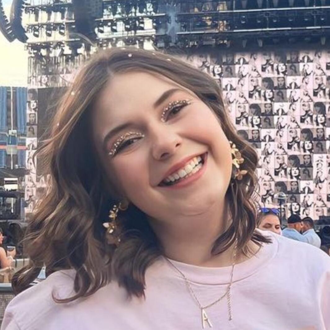 ALLIE BUSCH