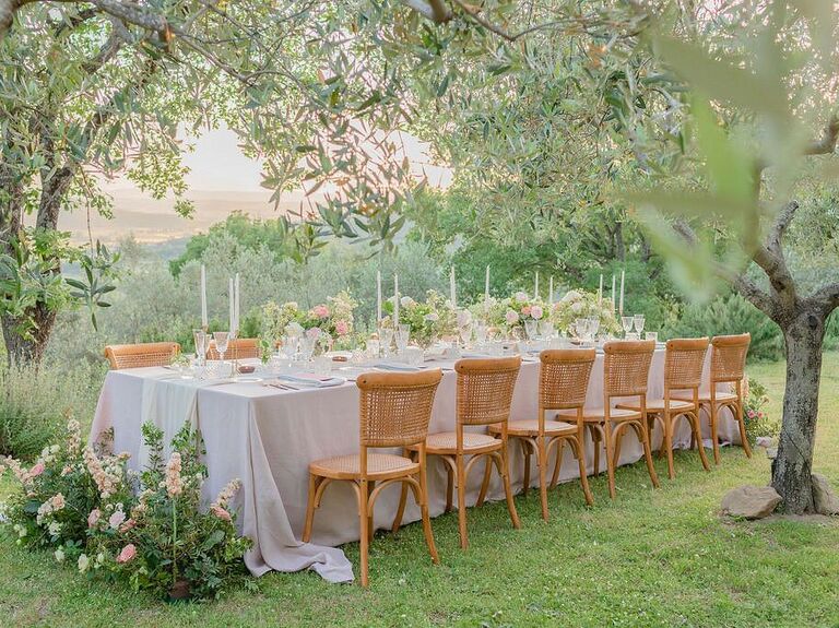 Estate table idea for an intimate wedding ceremony. 
