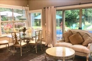 Picture of Cedar Manor Bed and Breakfast
