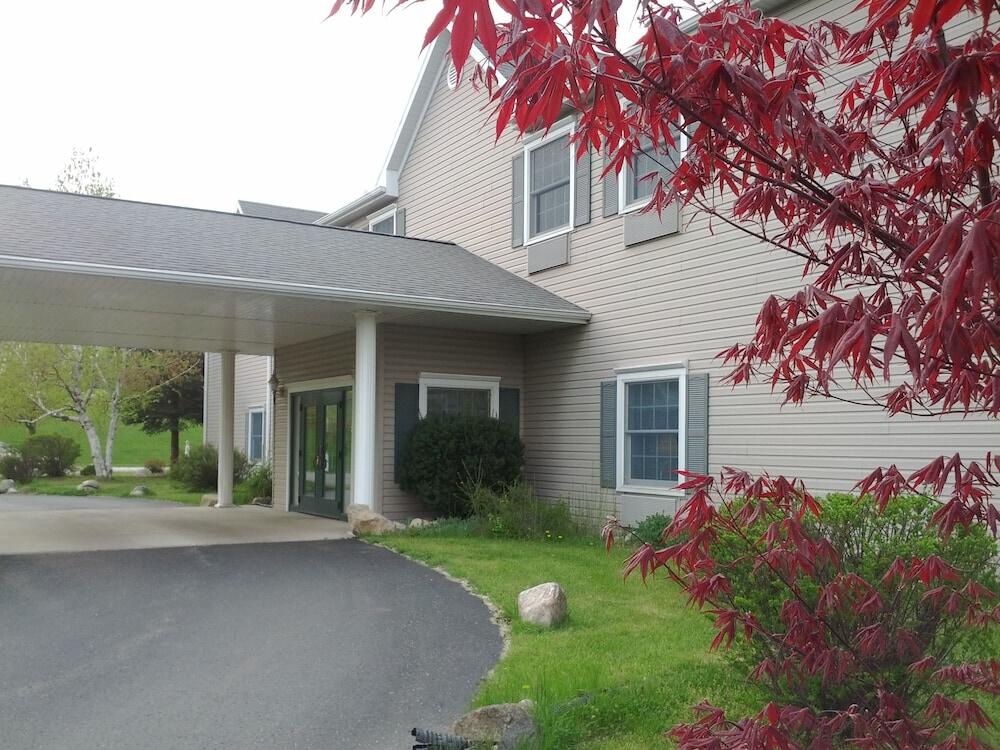 Picture of Brook Pointe Inn