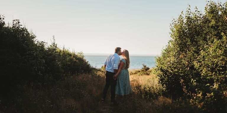 Laura & Travis Home Page Banner