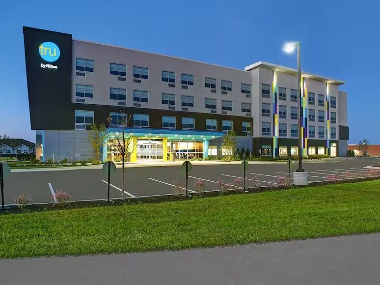 Picture of Tru by Hilton Stoughton