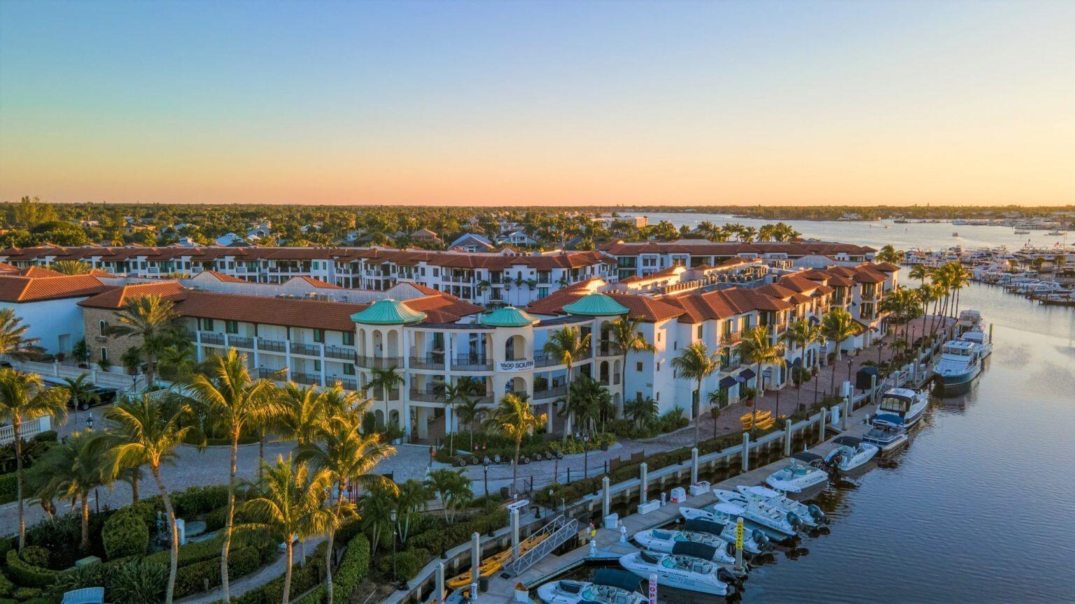 Picture of Naples Bay Resort & Marina