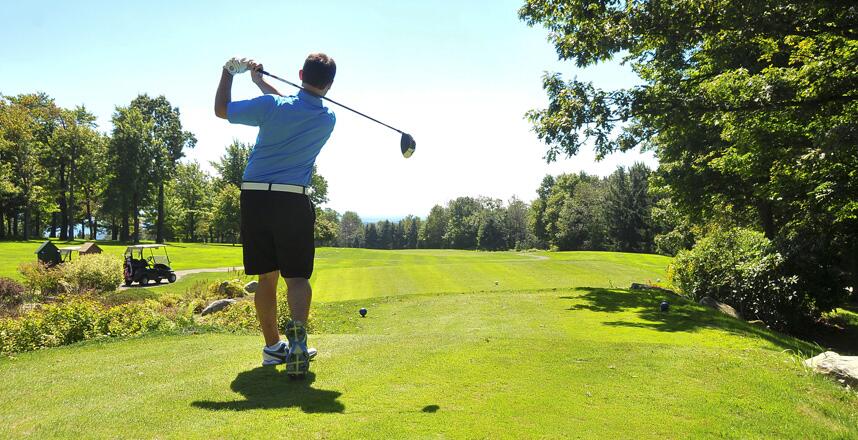 Picture of GOLF COURSE