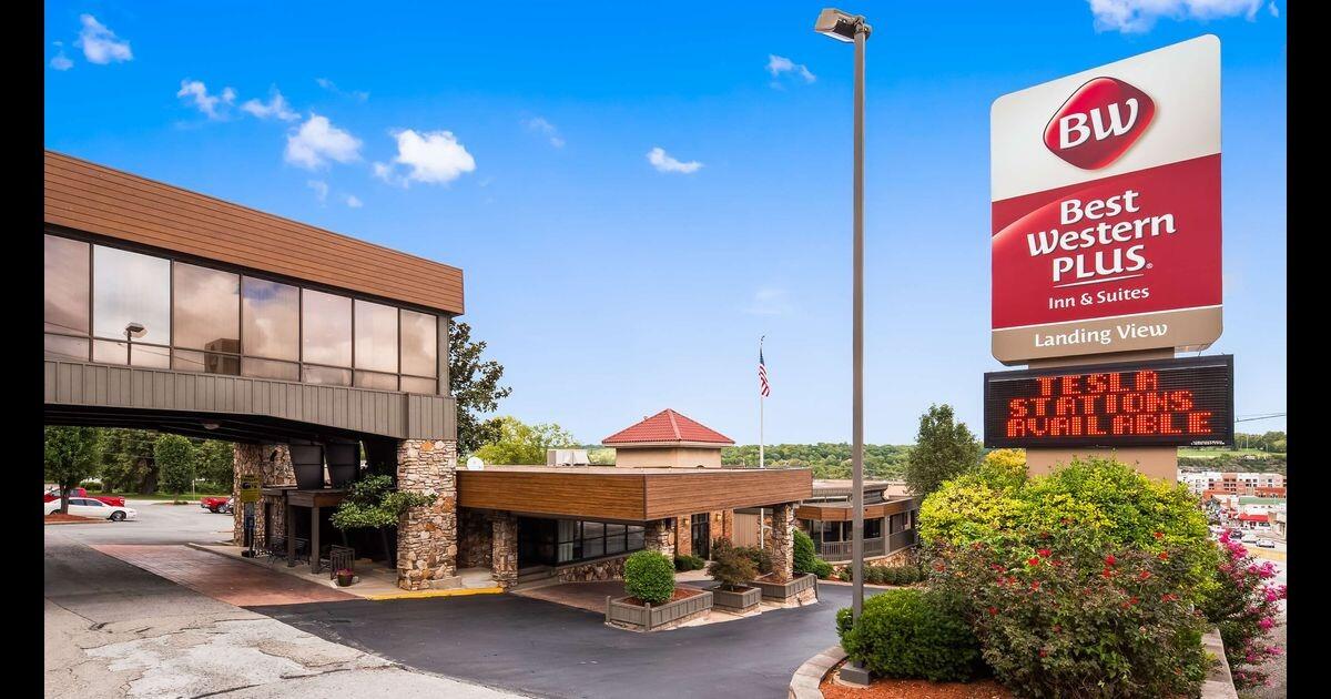 Picture of Best Western Plus Landing View Inn & Suites
