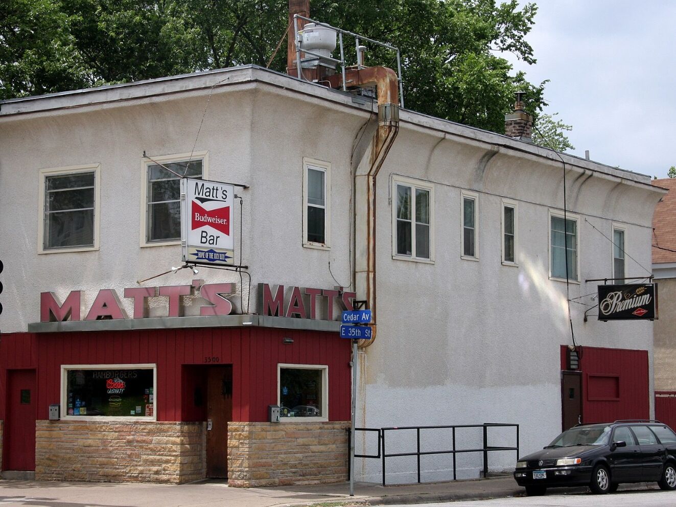 Picture of Matt's Bar and Grill
