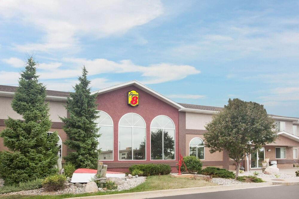 Picture of Super 8 by Wyndham West Branch
