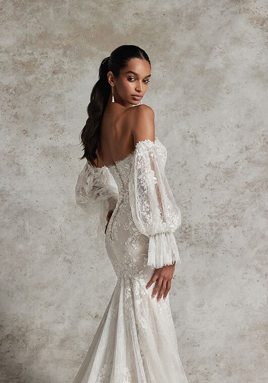 Justin Alexander Signature Yaren Fit-and-Flare Wedding Dress - 5