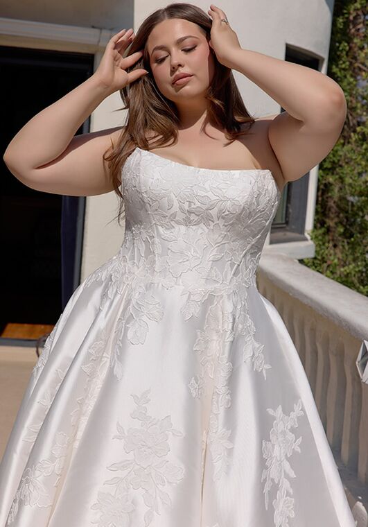 Essense of Australia D4407+ A-Line Wedding Dress - 4
