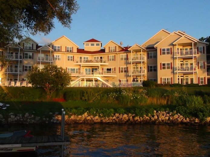 Picture of Delavan Lake Resort