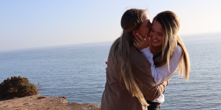 Hannah & Madeleine Home Page Banner