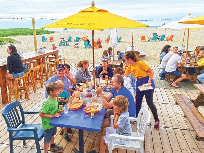 Picture of Sandbar at Jetties Beach Bar & Restaurant