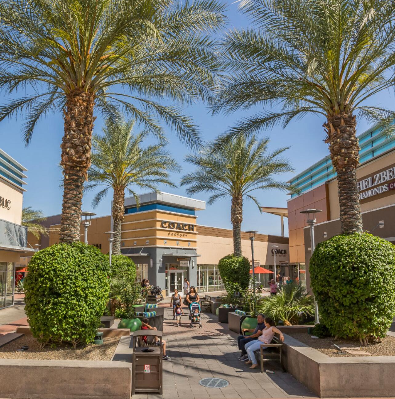 Picture of Tanger Outlets 