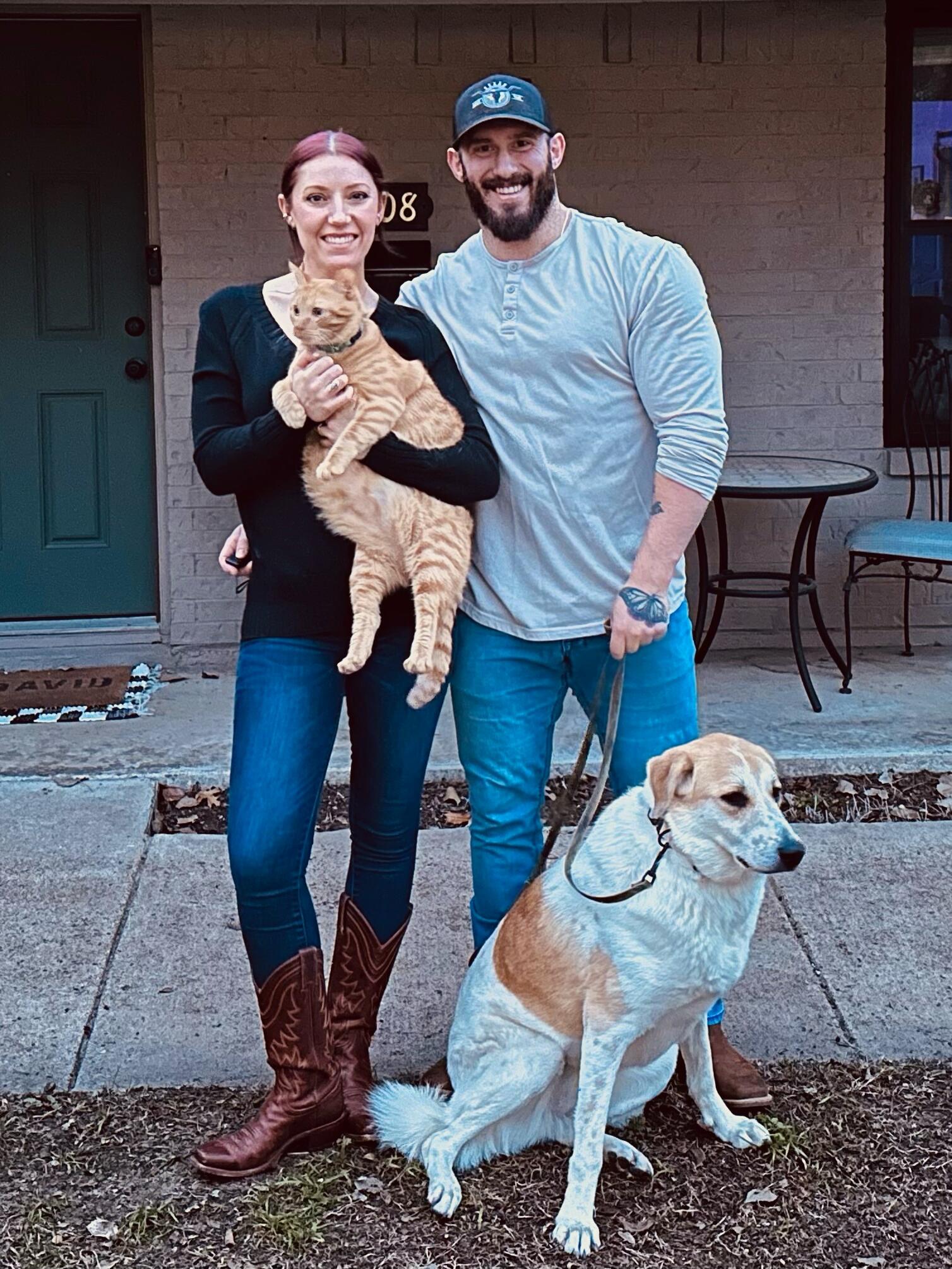 Picture of Housesitter to Fiance
