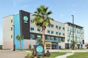 Picture of Tru by Hilton Houston Webster NASA