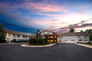 Picture of Days Inn by Wyndham Cadillac