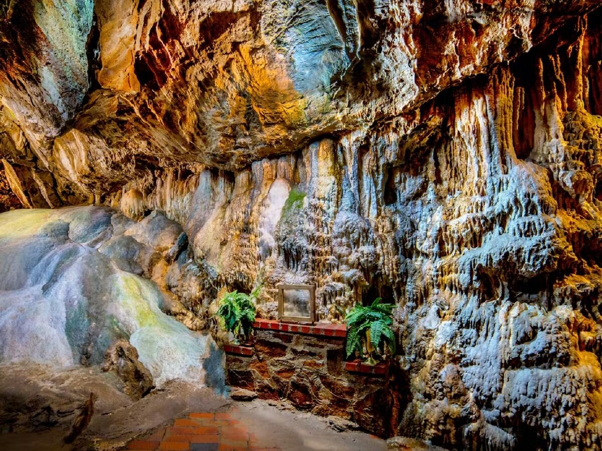 Picture of Lost River Caverns
