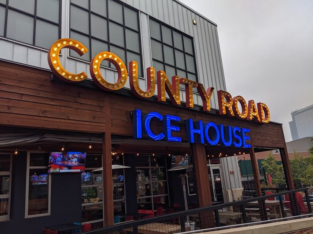 Picture of County Road Ice House BBQ