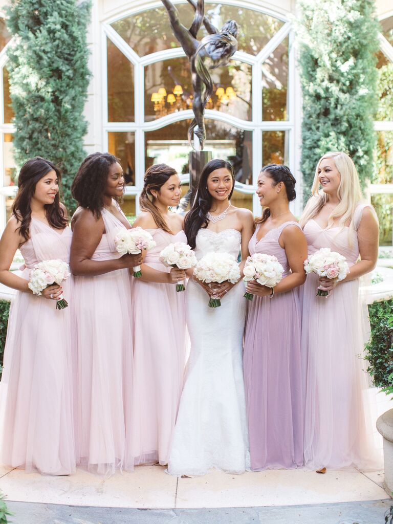 How to Mismatch Bridesmaid Dresses & Coordinate Perfectly