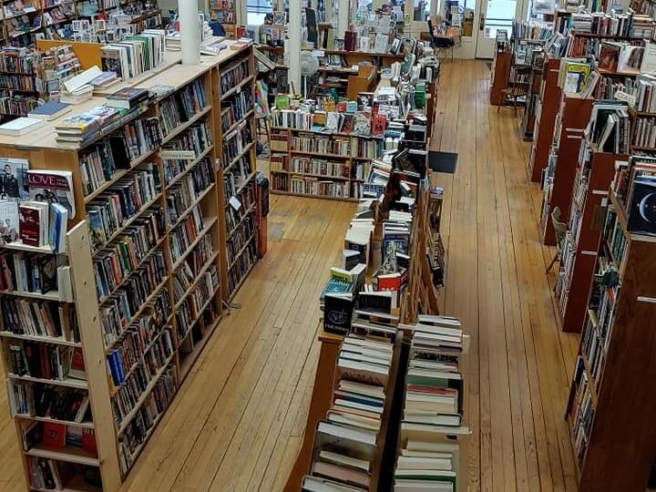 Picture of Pearl Street Books