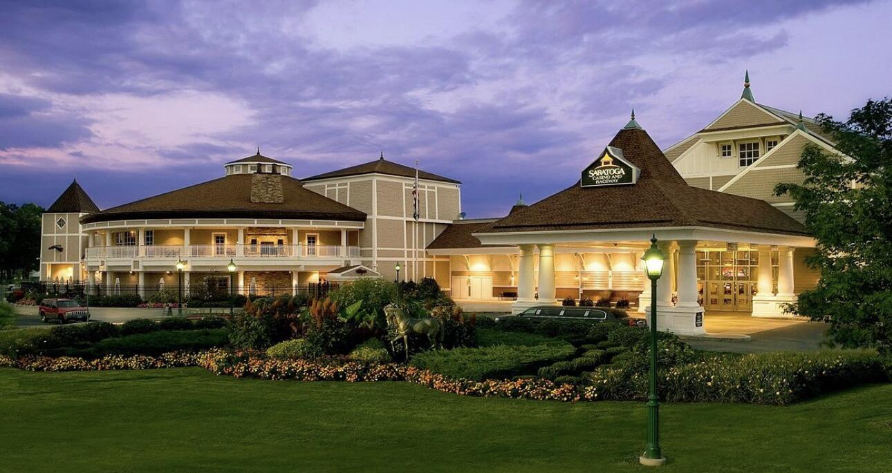 Picture of Saratoga Casino Hotel