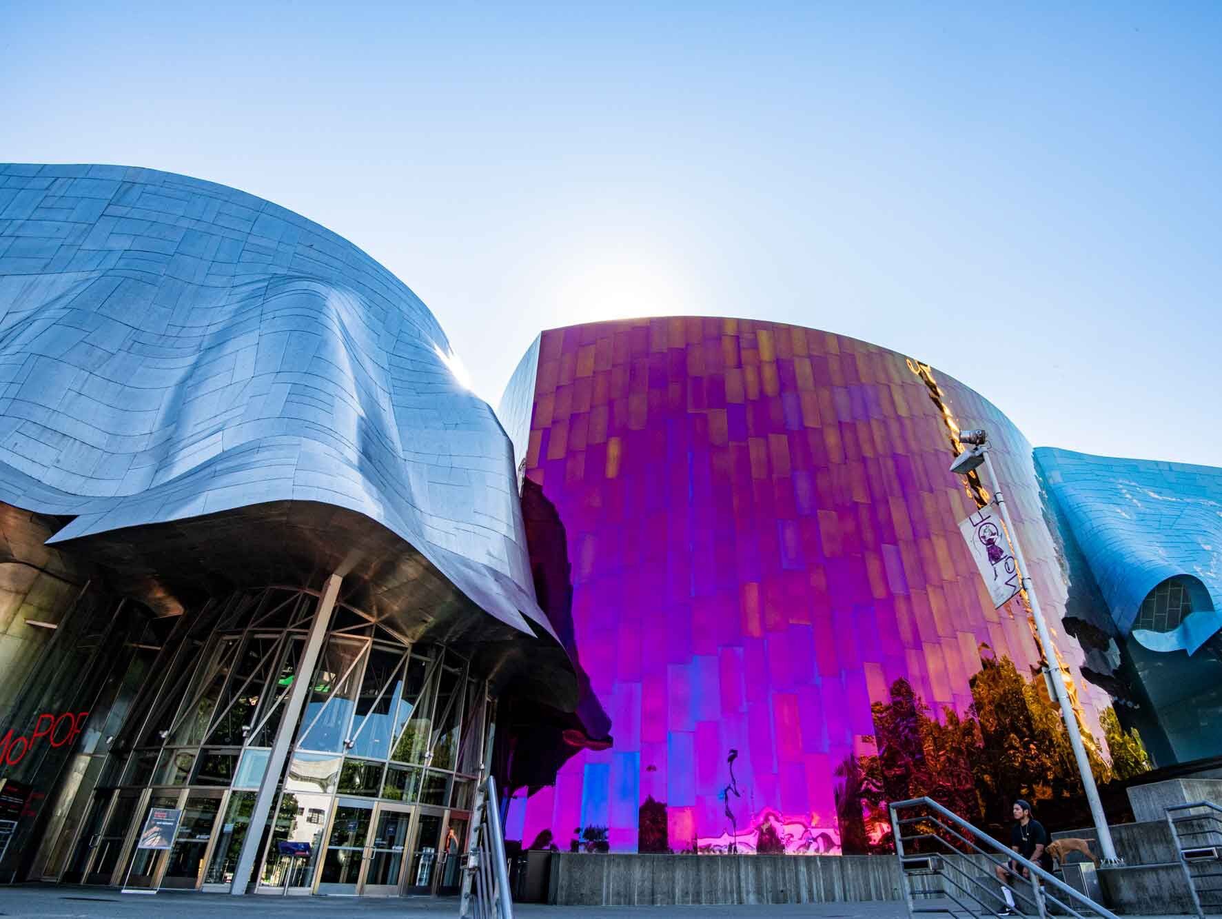Picture of MoPOP (Museum Of Pop Culture)
