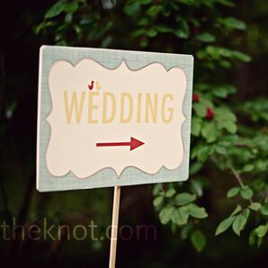 Simple Wedding Sign