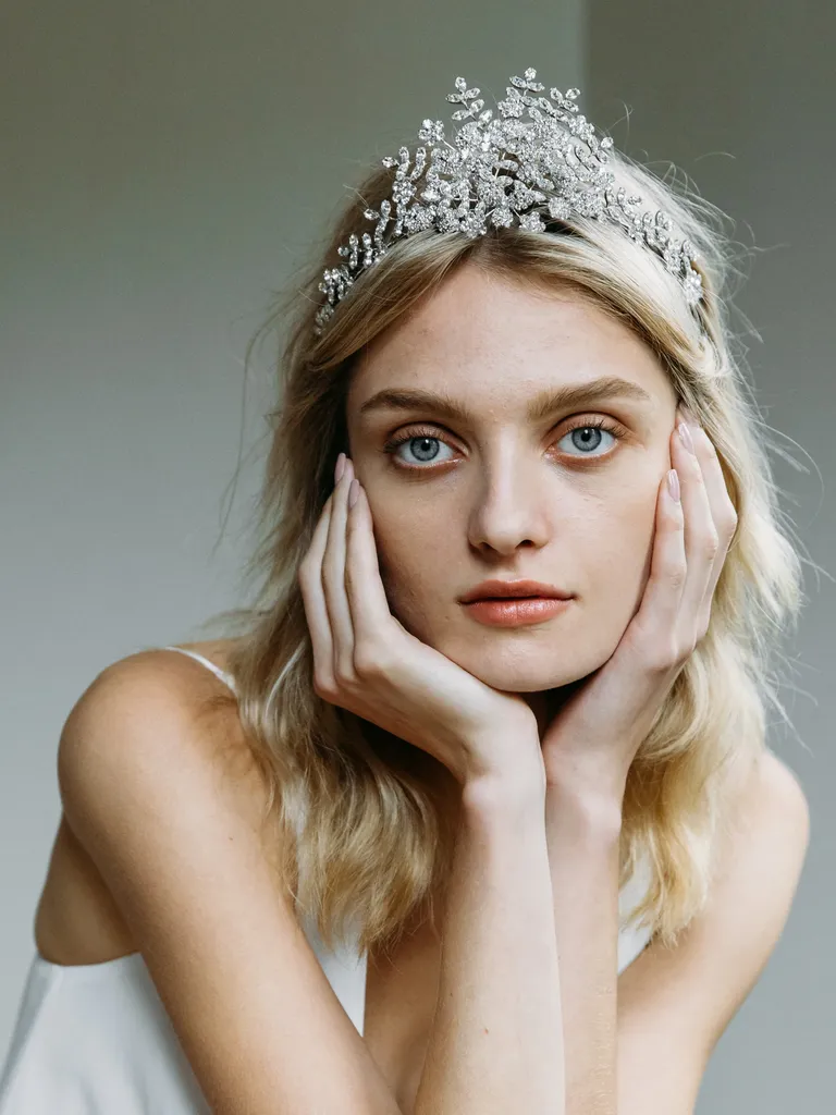 Crystal vine bridal tiara