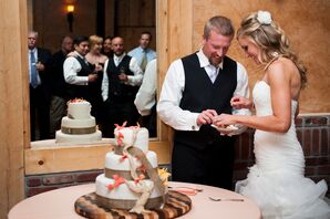 DIY Three-Tier Rustic Fondant Wedding Cake